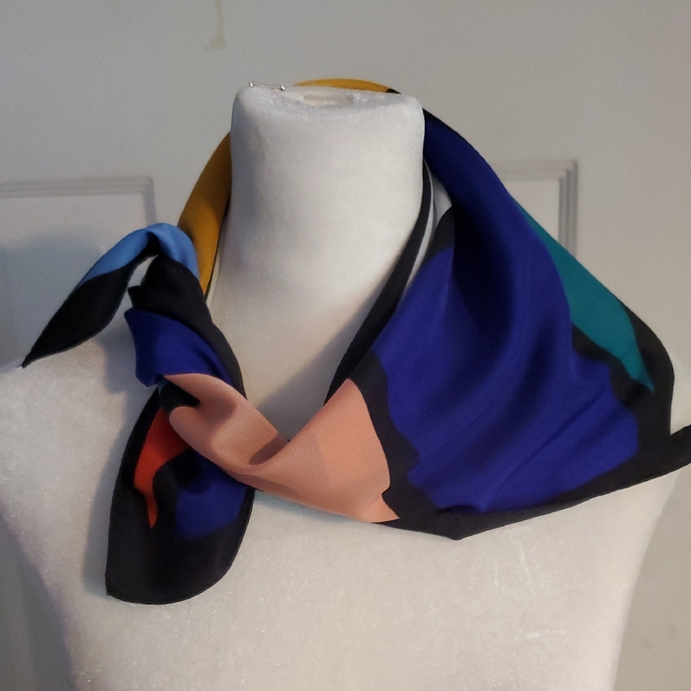Forever 21 Colorful Geometric Scarf
